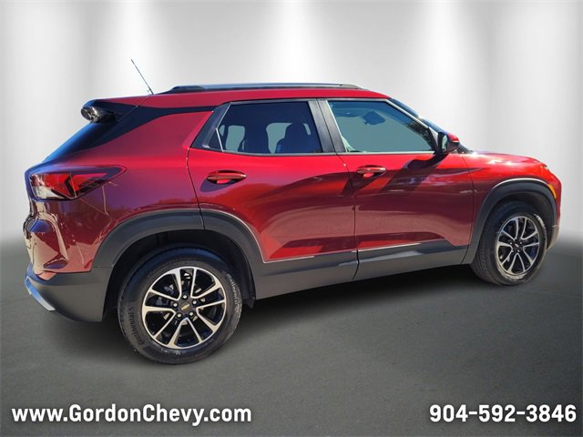 Used 2025 Chevrolet TrailBlazer LT image 5