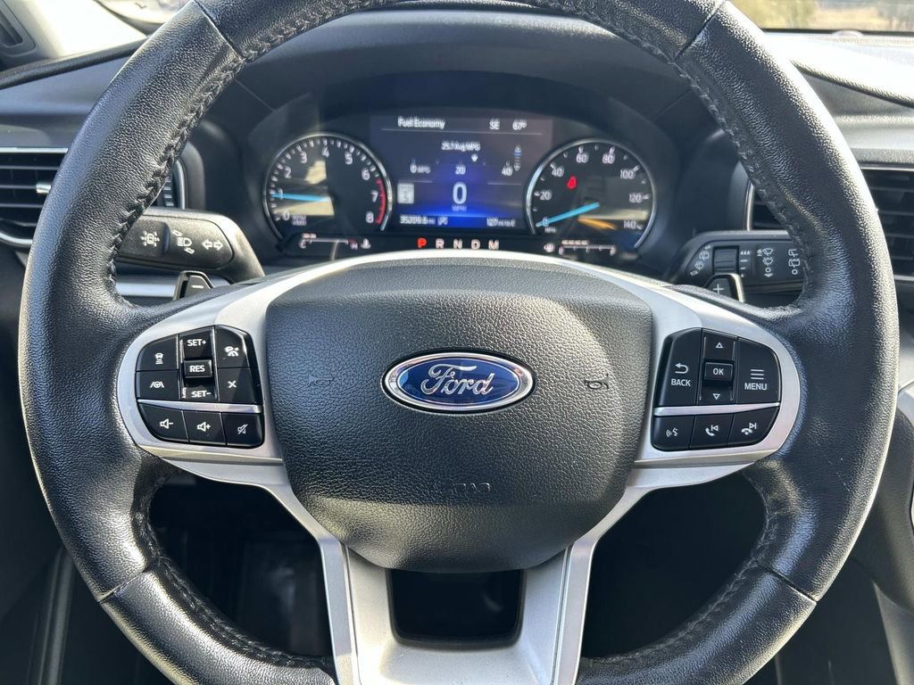 Used 2021 Ford Explorer XLT w/ Equipment Group 202A image 31