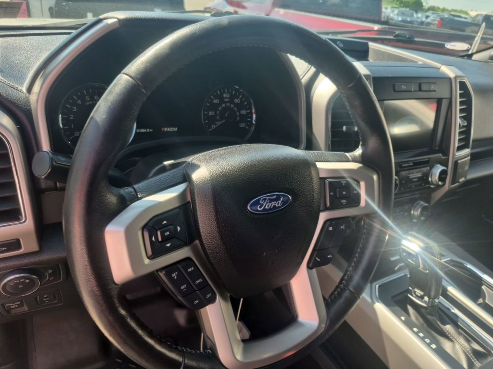 Used 2018 Ford F150 Lariat w/ Equipment Group 502A Luxury AWD/4WD image 7