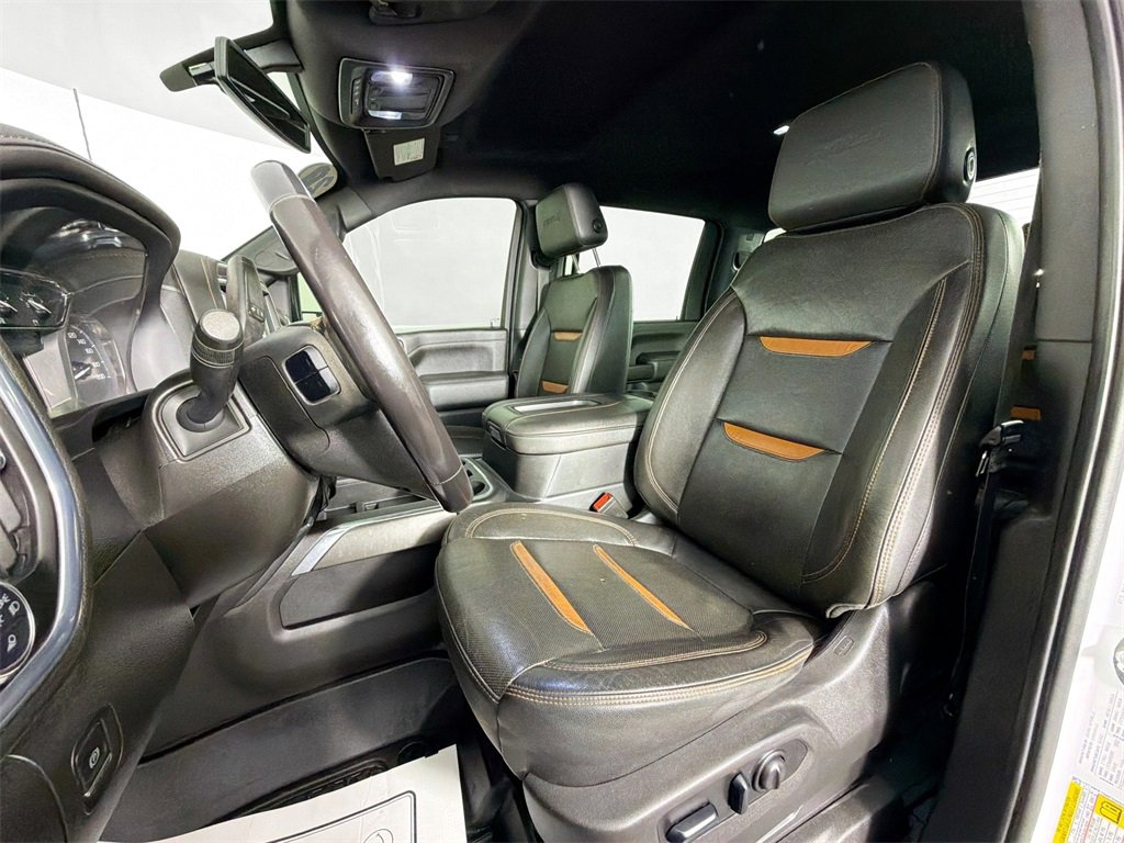 Used 2022 GMC Sierra 2500 AT4 w/ Gooseneck/5TH Wheel Package image 18