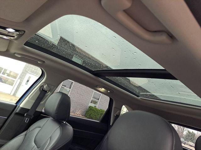 Used 2023 Kia Sorento SX AWD/4WD image 7