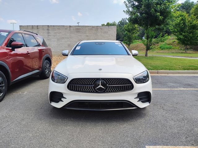 Used 2022 Mercedes-Benz E 450 4MATIC Sedan w/ Driver Assistance Package image 2