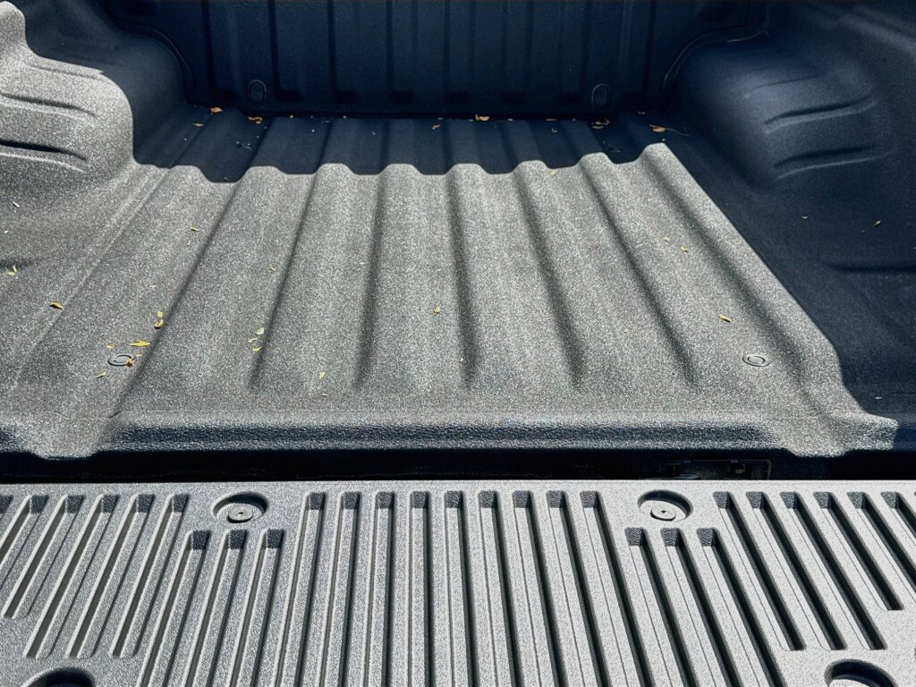 New 2026 Nissan Frontier SV AWD/4WD image 8