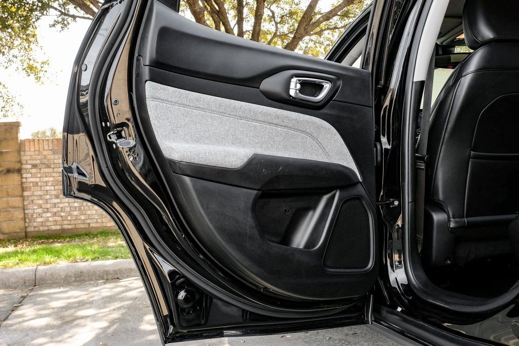 Used 2022 Jeep Compass Latitude image 54