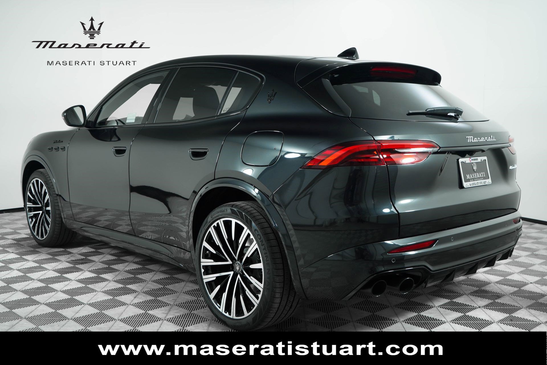 Used 2025 Maserati Grecale Modena AWD/4WD image 5
