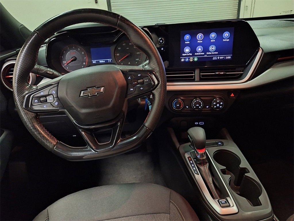 Used 2024 Chevrolet Trax RS w/ Driver Confidence Package image 11