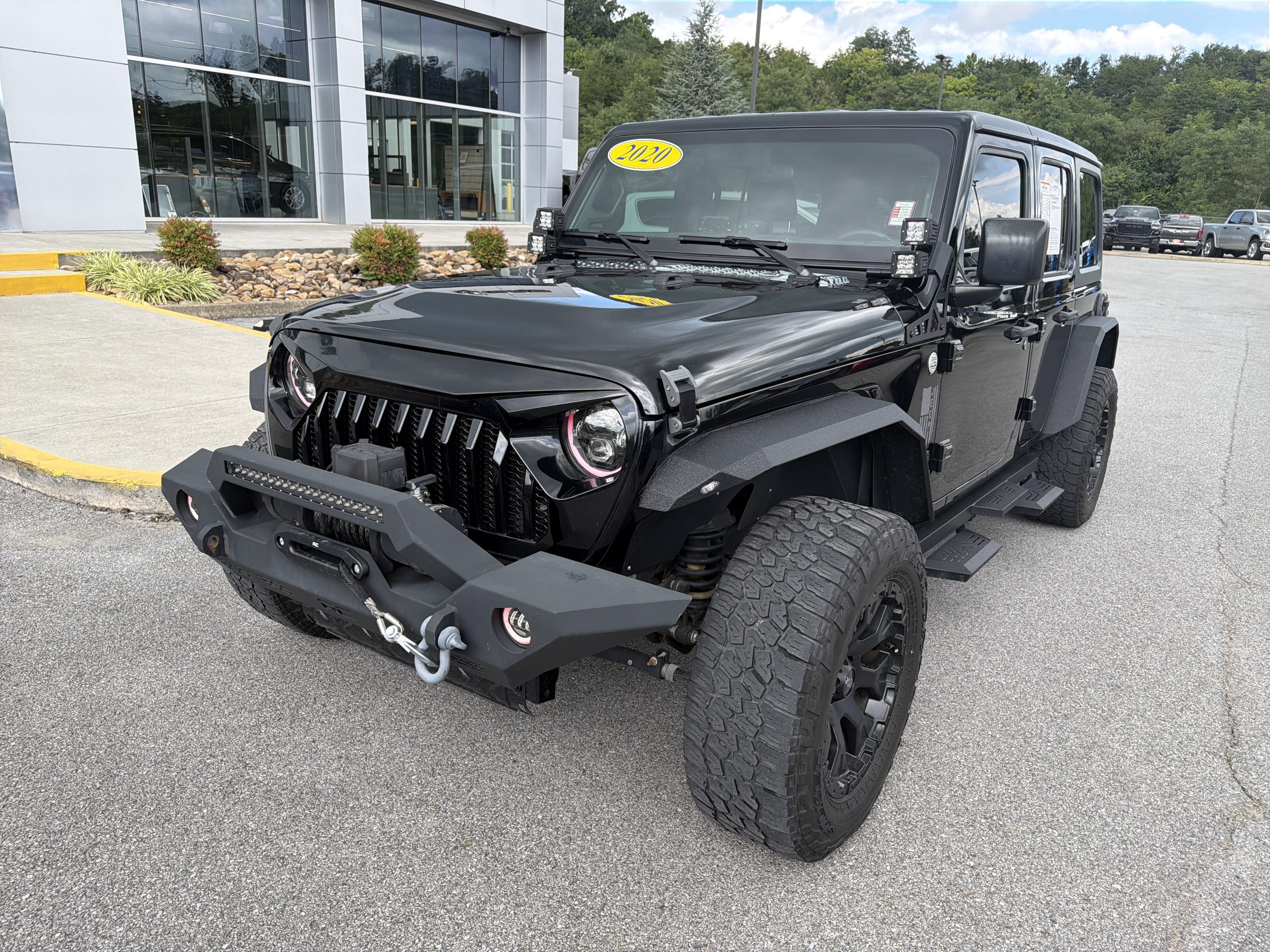 Used 2020 Jeep Wrangler Unlimited Sport AWD/4WD image 2