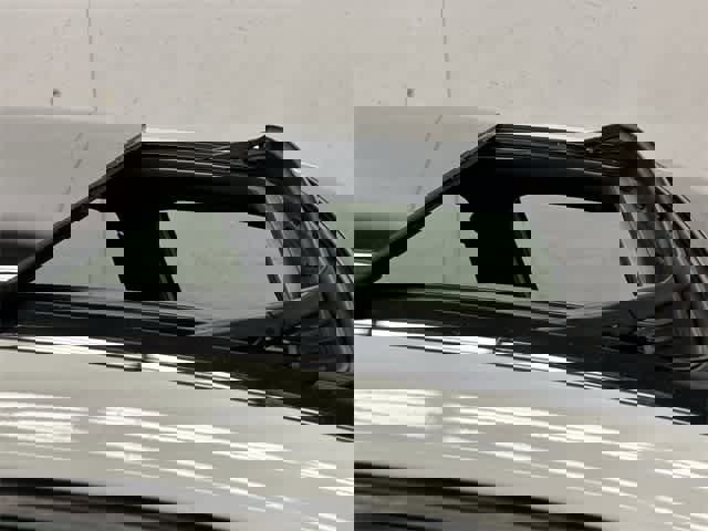 Used 2016 Volkswagen Golf 4-Door image 6