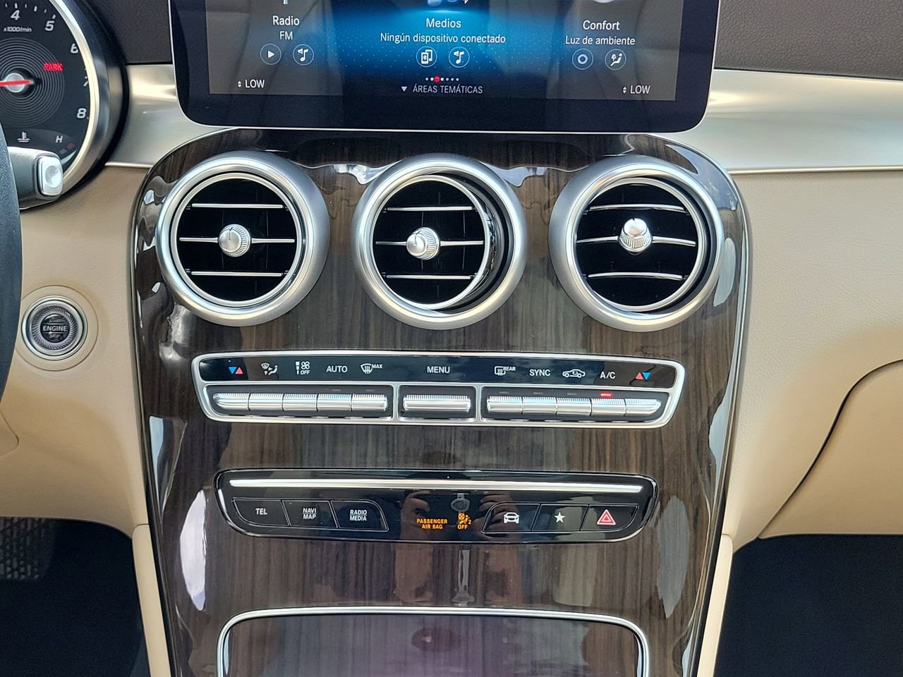 Certified 2022 Mercedes-Benz GLC 300 image 18