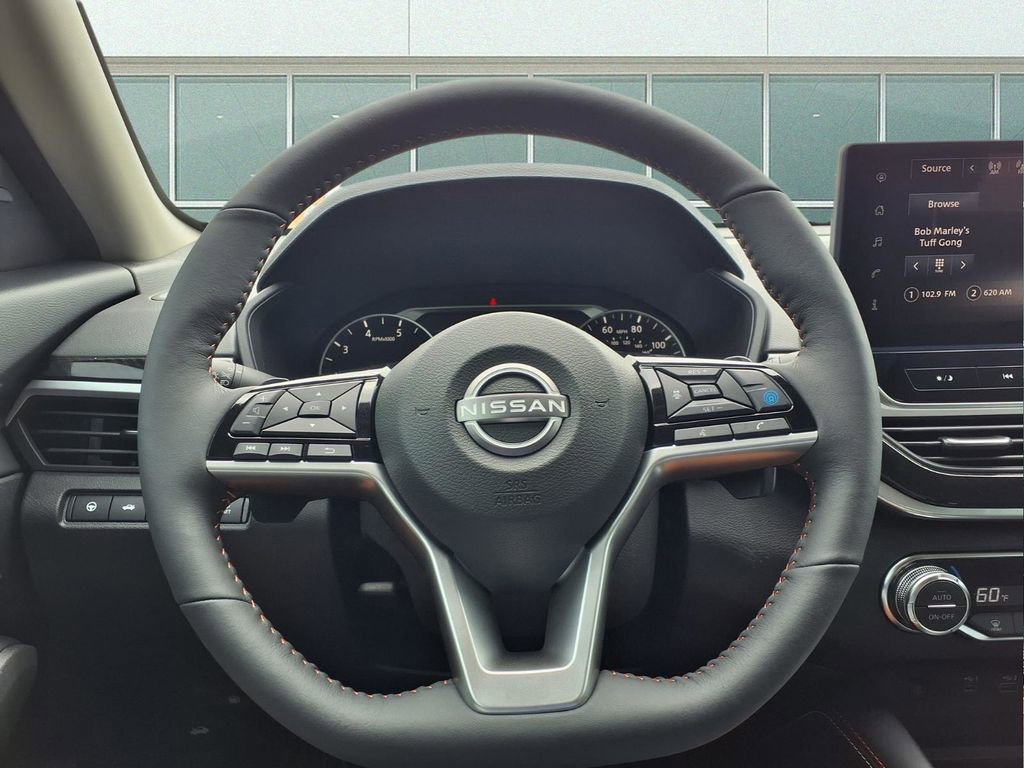New 2026 Nissan Altima 2.5 SR w/ SR Premium Package FWD image 21