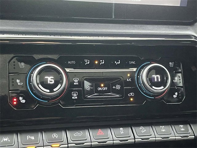 Used 2023 GMC Sierra 1500 AT4X image 26