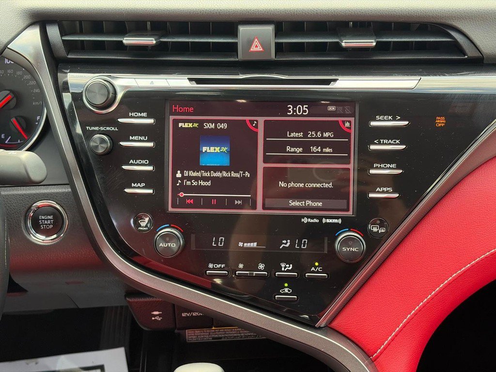 Used 2019 Toyota Camry XSE image 13