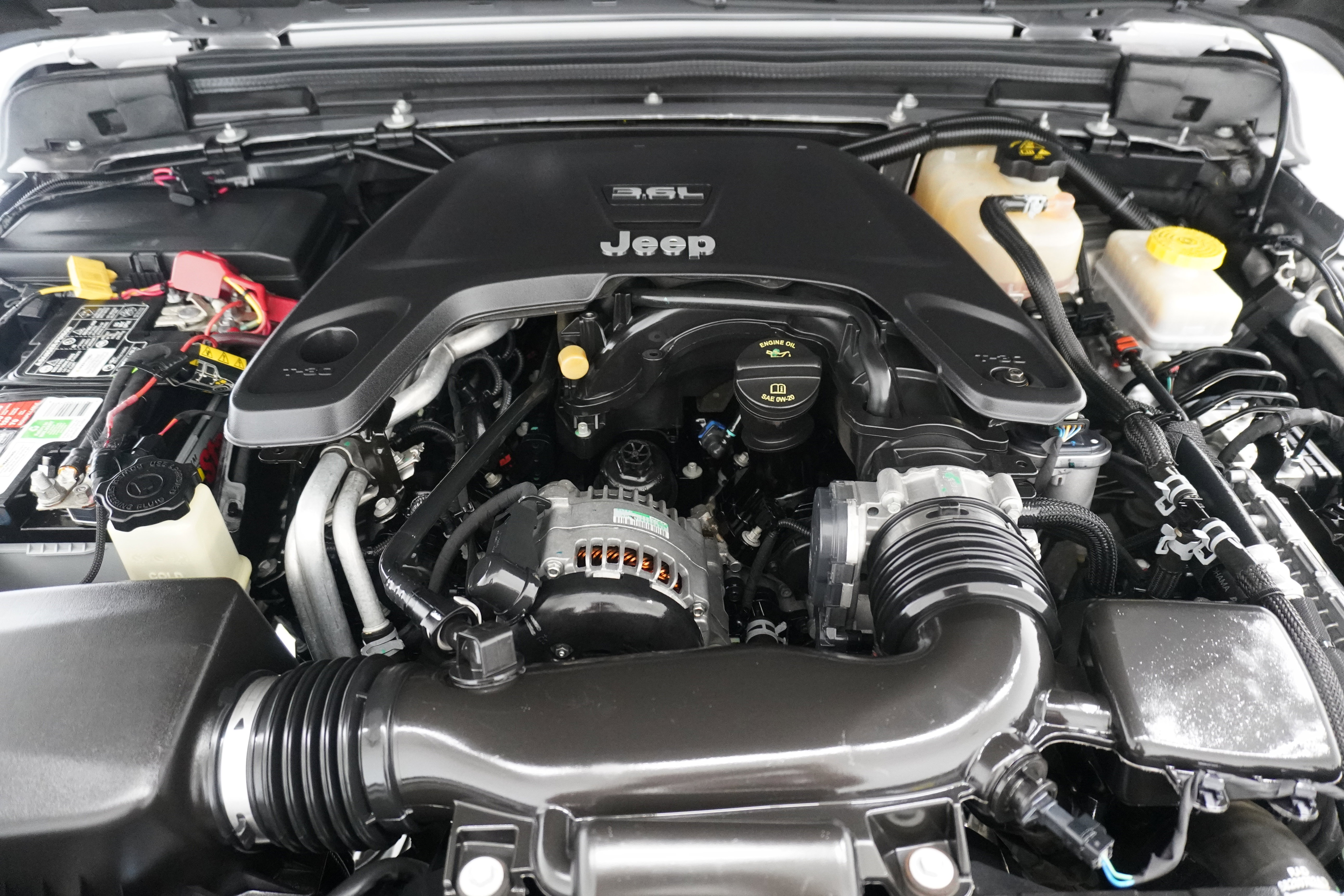 Used 2019 Jeep Wrangler Unlimited Sport S image 25