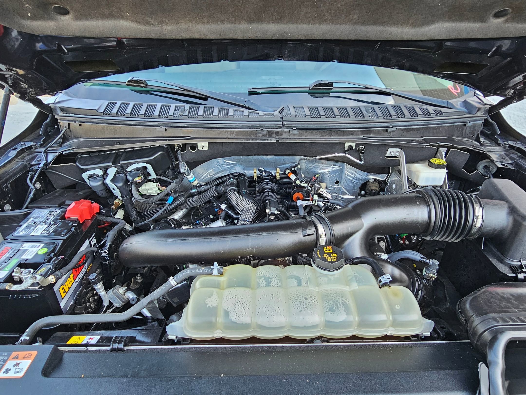 Used 2022 Ford Expedition Max XLT image 32