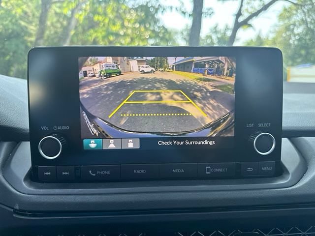 Used 2023 Honda Accord EX image 17