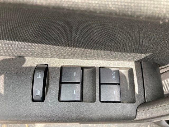 Used 2008 Ford Focus SE FWD image 13
