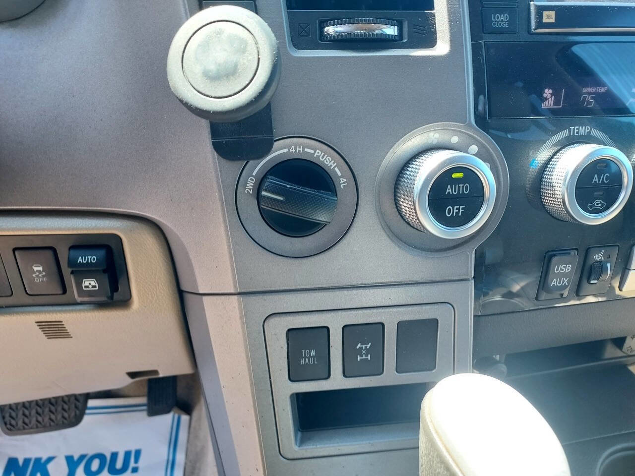 Used 2011 Toyota Sequoia Limited AWD/4WD image 16