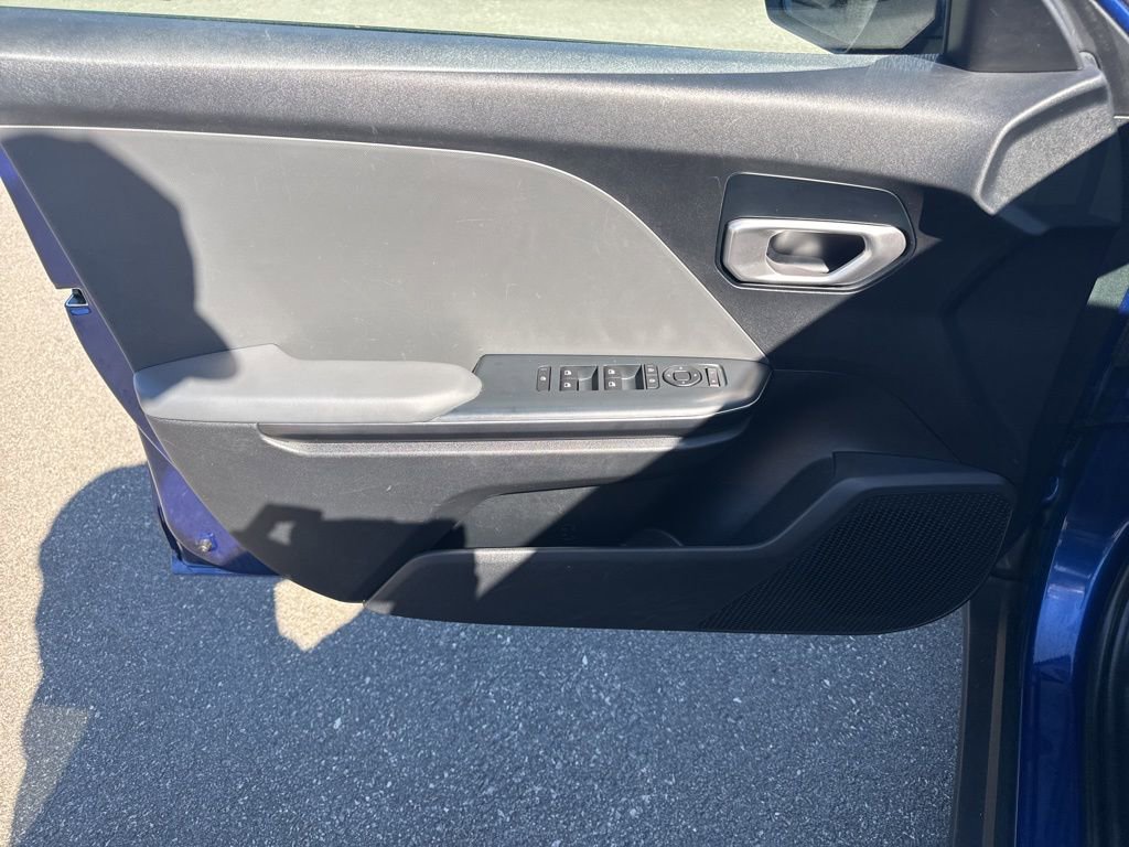 Used 2025 Kia K4 FWD image 22