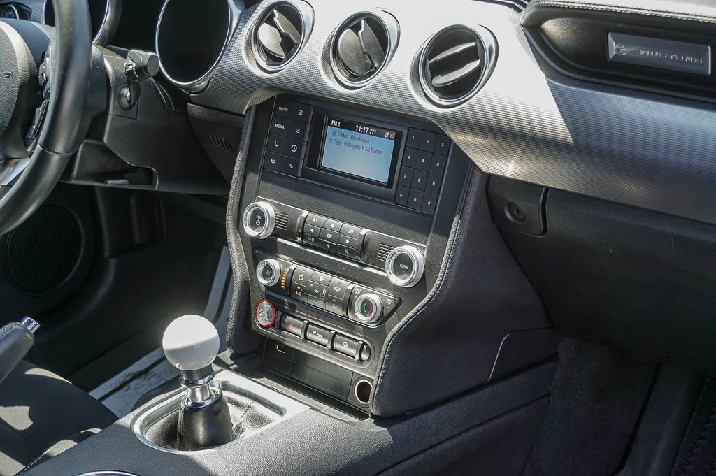 Used 2021 Ford Mustang GT RWD image 15