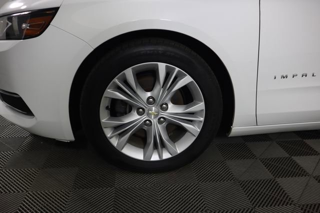 Used 2015 Chevrolet Impala LT FWD image 15