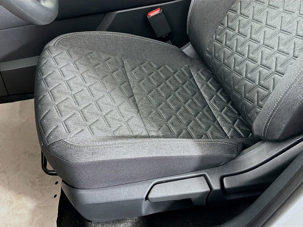 New 2026 Nissan Kicks SV image 25