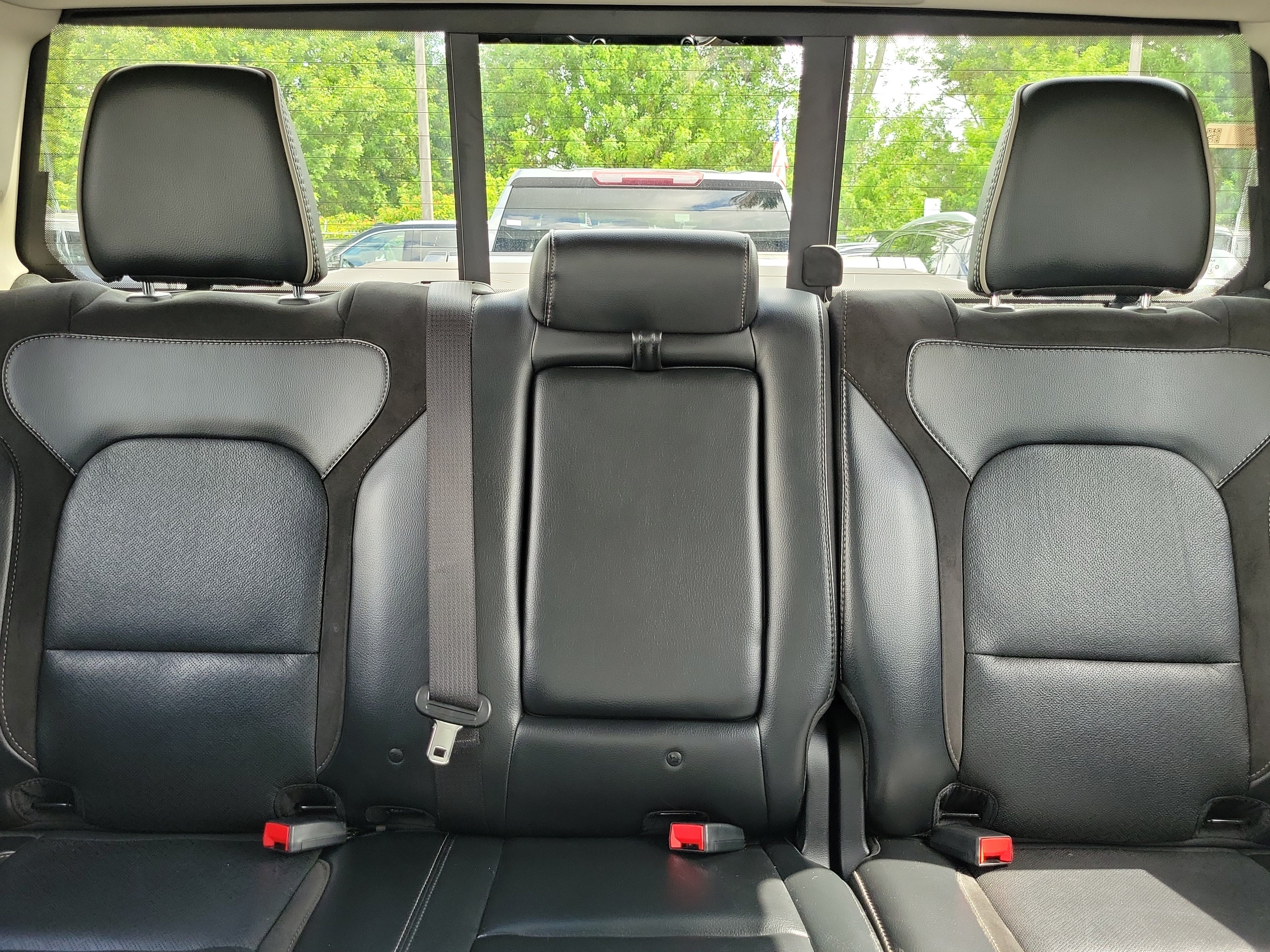 Used 2022 RAM 1500 Laramie RWD image 16