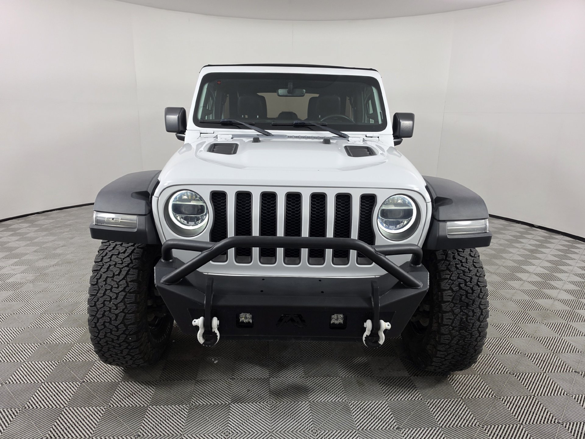 Used 2019 Jeep Wrangler Unlimited Rubicon AWD/4WD image 2