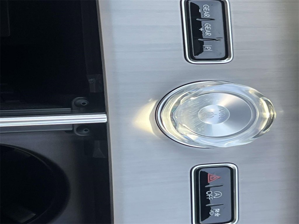 New 2025 Lincoln Navigator Reserve w/ Jet Appearance Package image 22