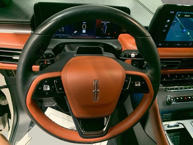 Used 2025 Lincoln Aviator Reserve w/ Illumination Package AWD/4WD image 22