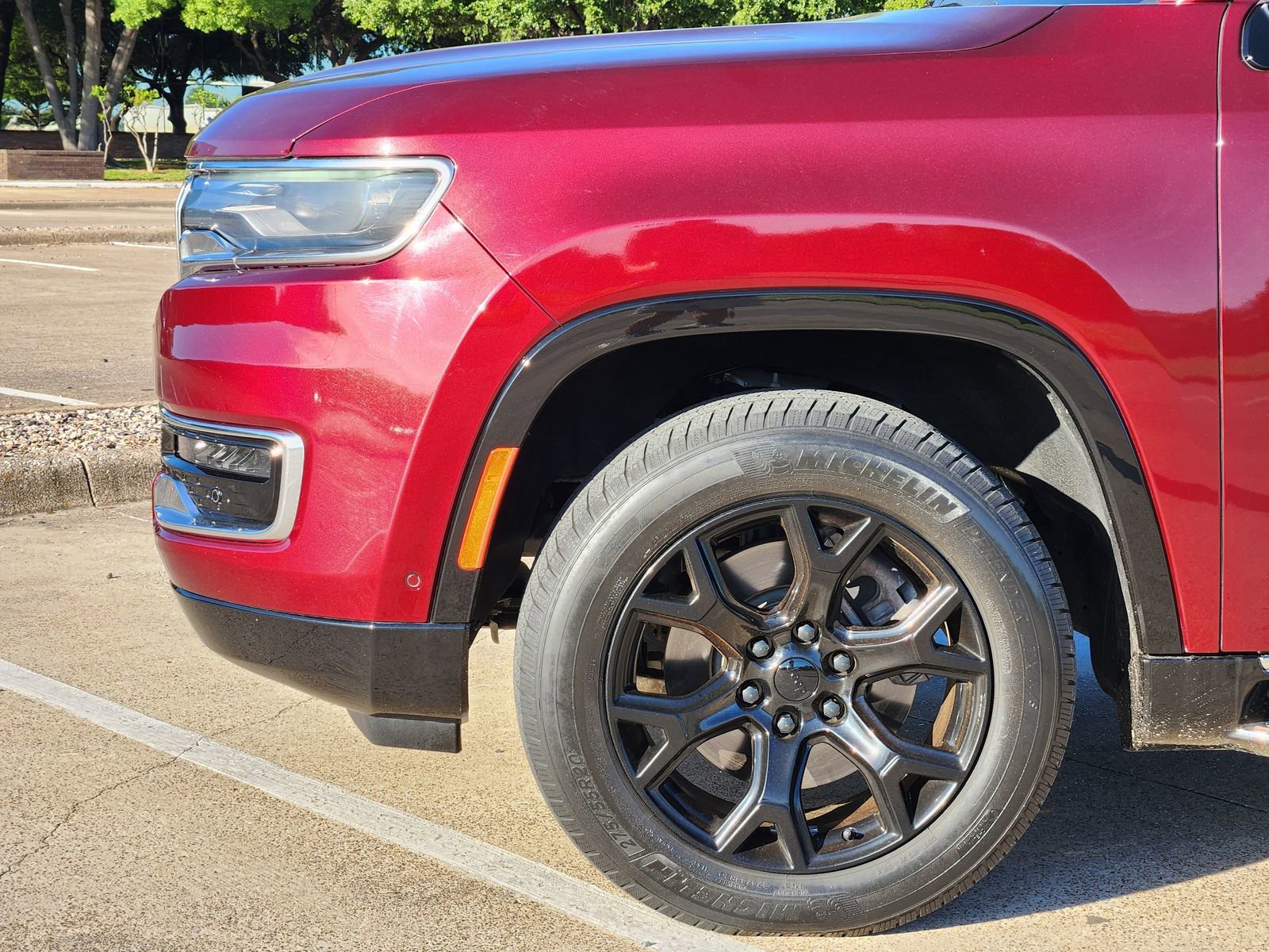 Used 2022 Jeep Wagoneer Series II image 8