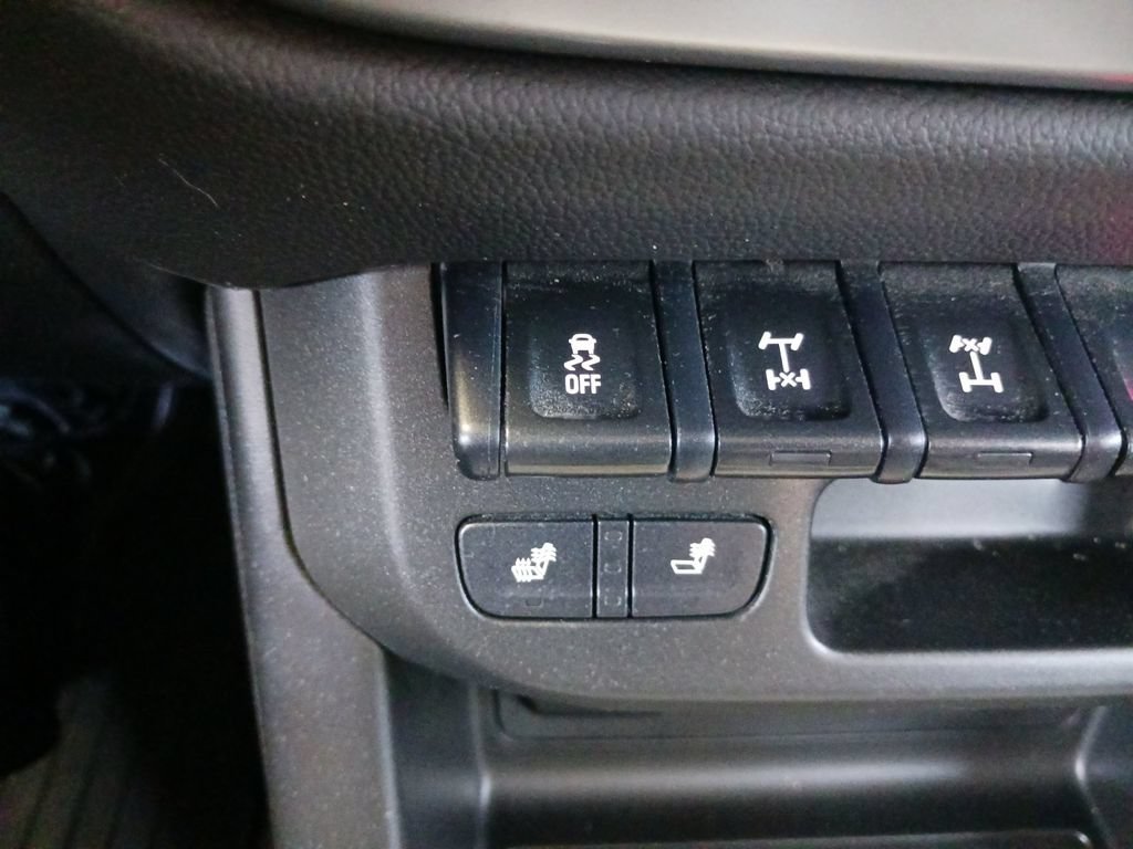 Used 2022 Chevrolet Colorado ZR2 AWD/4WD image 25