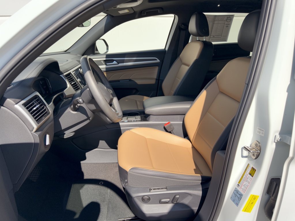 Used 2021 Volkswagen Atlas Cross Sport SEL FWD image 5