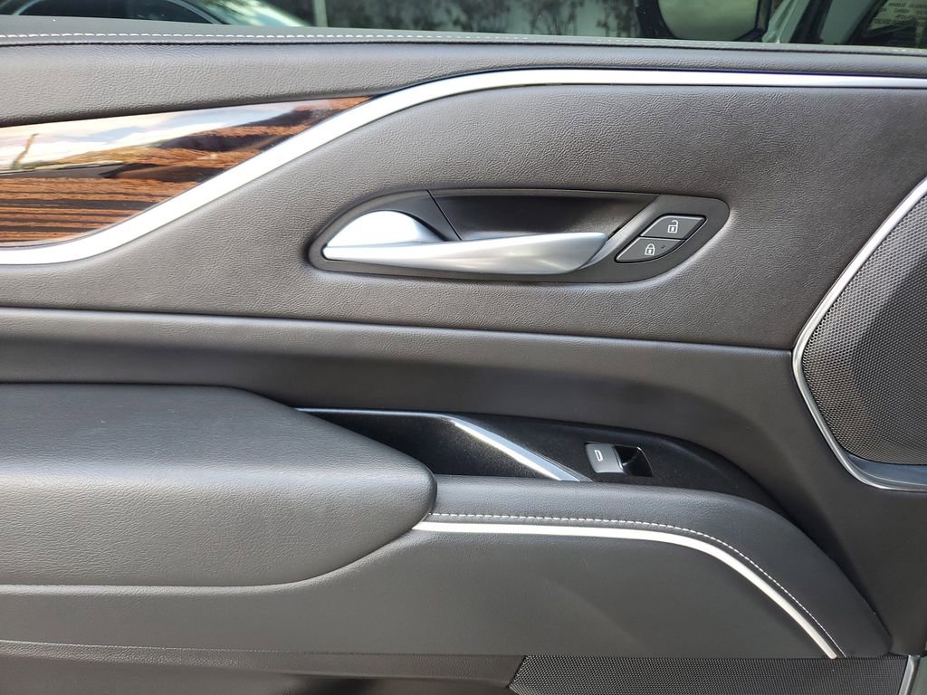 Certified 2023 Cadillac Escalade Premium Luxury image 16