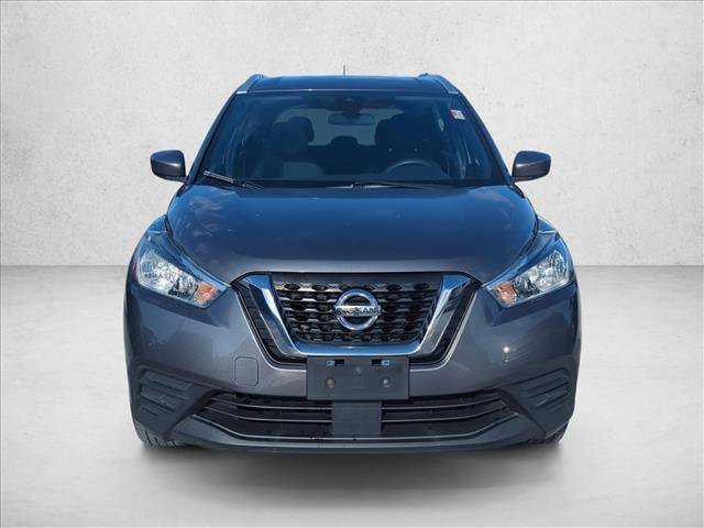 Used 2020 Nissan Kicks SV video 3