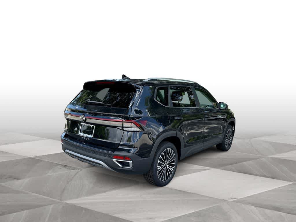 New 2026 Volkswagen Taos SE FWD image 8