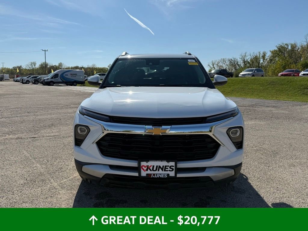 Used 2024 Chevrolet TrailBlazer LT w/ Driver Confidence Package image 13