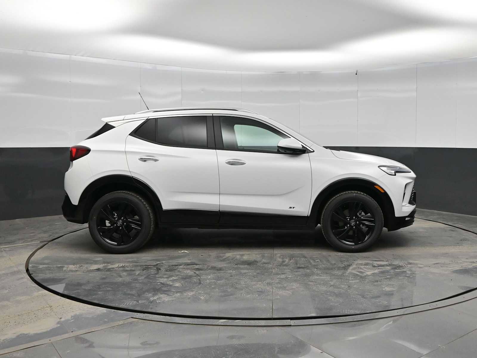 New 2026 Buick Encore GX Sport Touring w/ Advanced Technology Package AWD/4WD image 9