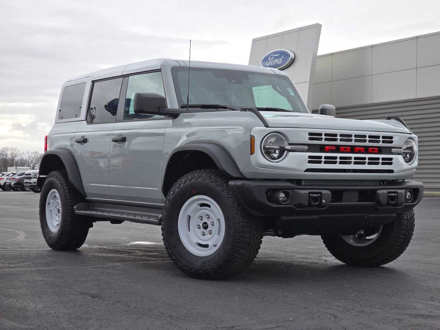New 2026 Ford Bronco Heritage Edition image 2