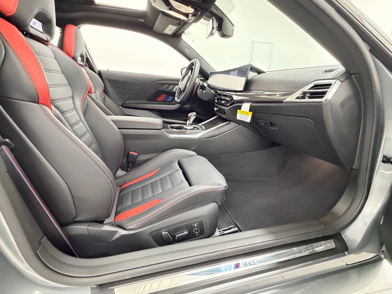 Used 2025 BMW M2 w/ Lighting Package RWD image 38