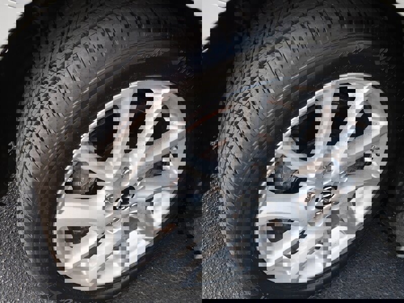 Used 2014 MAZDA MAZDA5 Grand Touring image 38