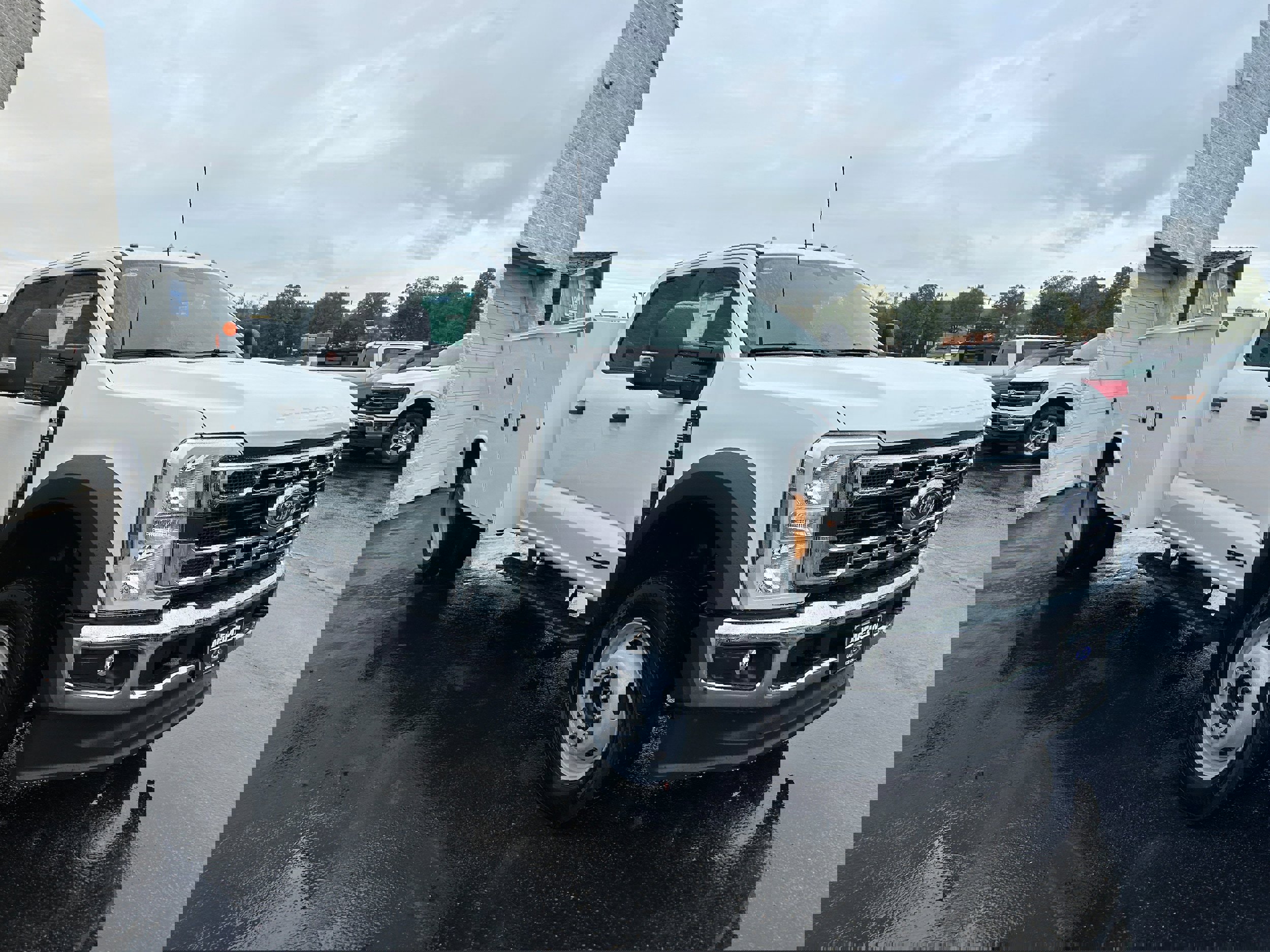 New 2026 Ford F550 4x4 Crew Cab image 20