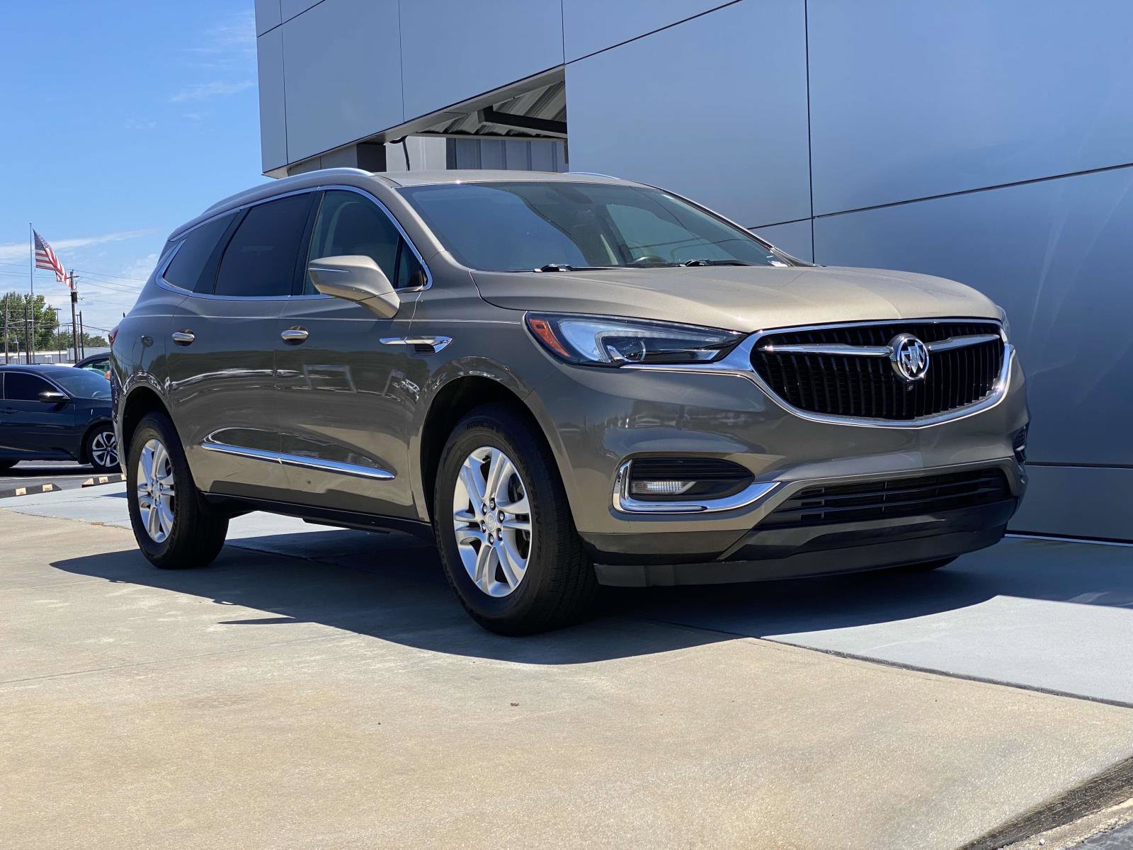 Used 2020 Buick Enclave Essence w/ Sound and Sites Package