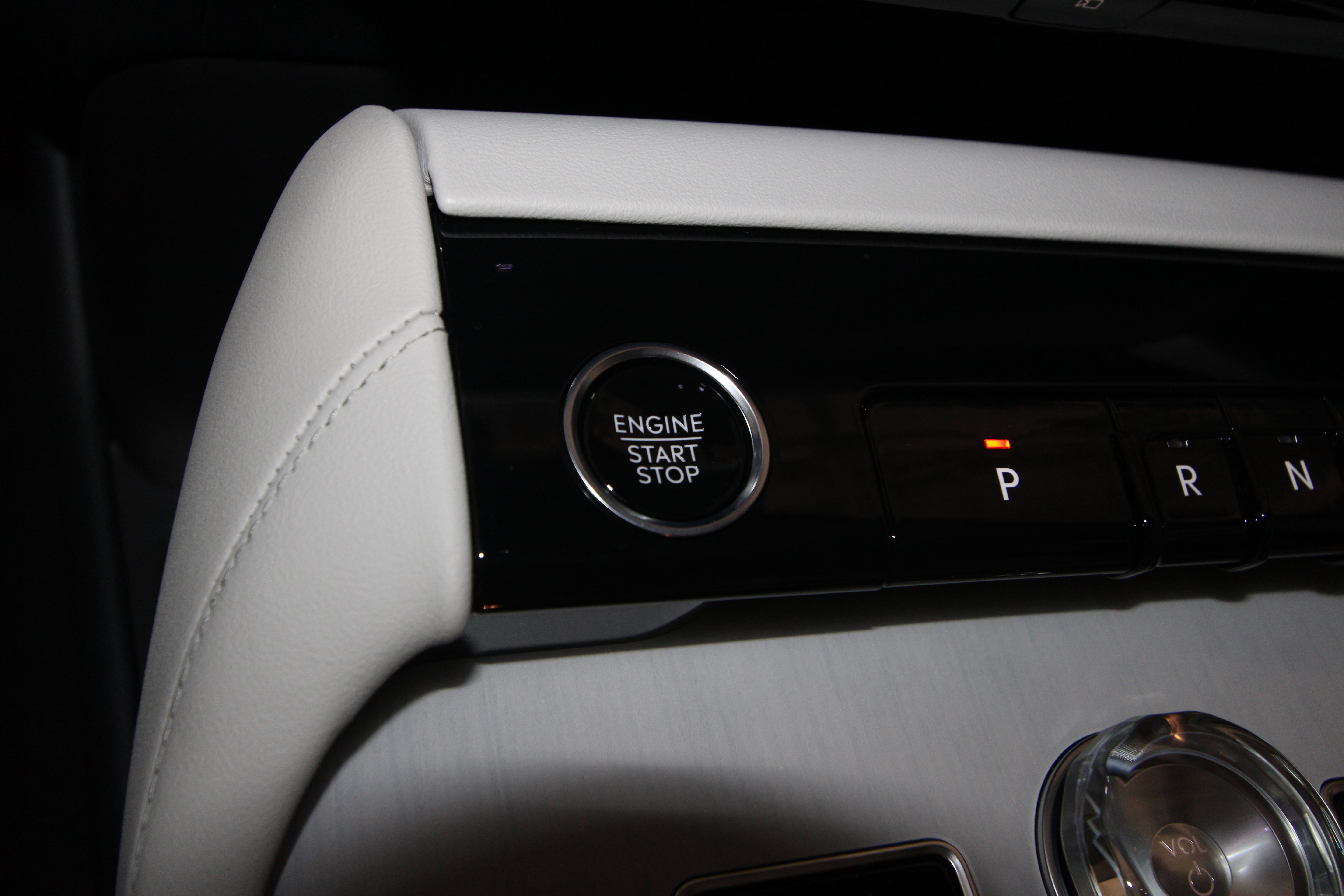 New 2025 Lincoln Navigator L Reserve image 12