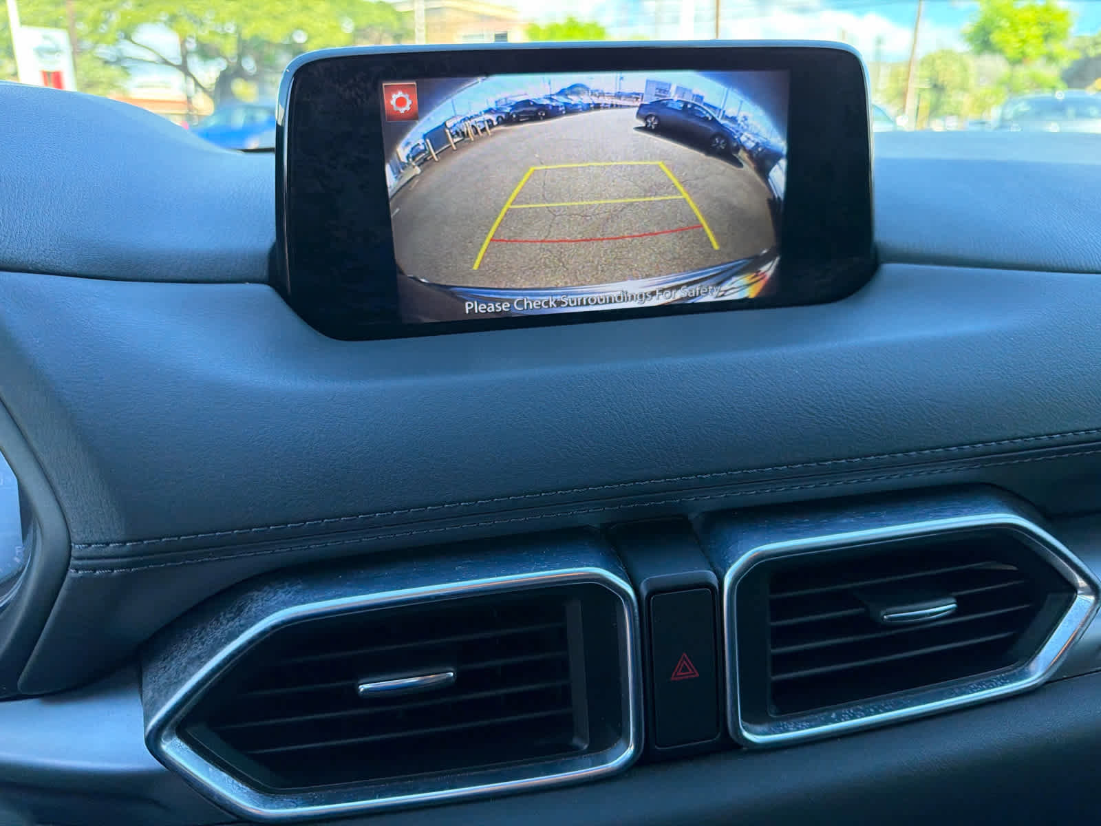 Used 2017 MAZDA CX-5 Touring w/ Preferred Equipment Package image 7