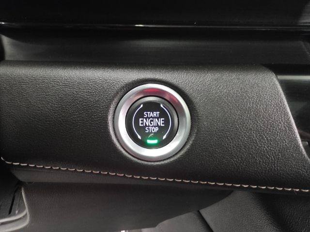 Used 2023 Cadillac Escalade Sport AWD/4WD image 17