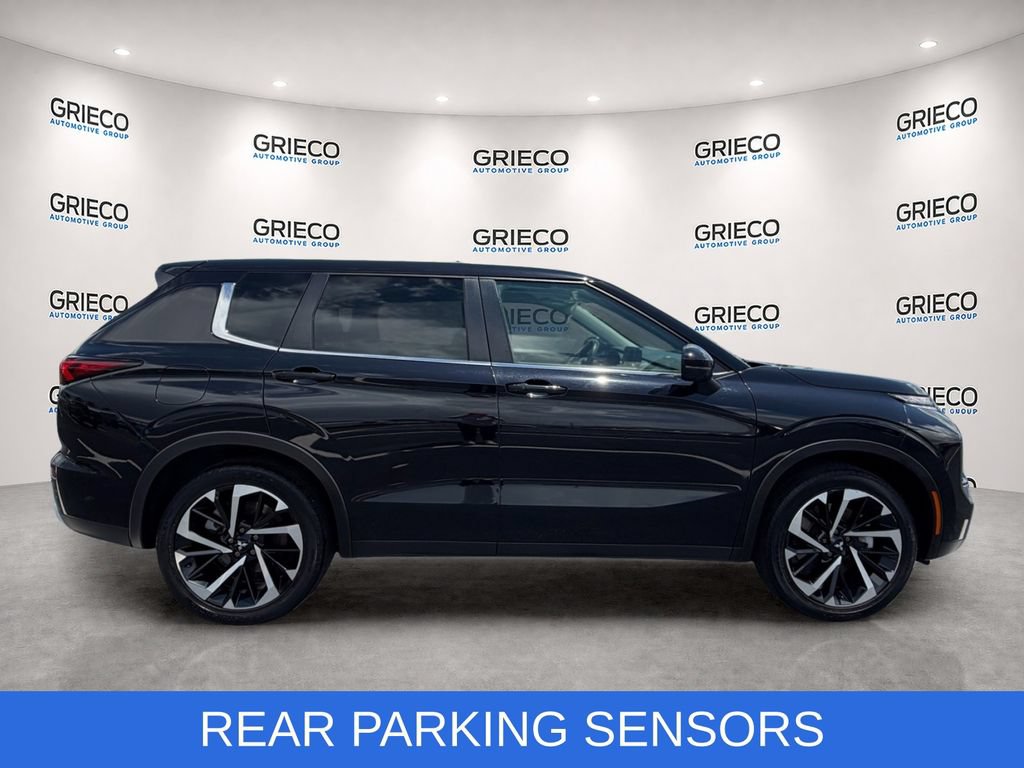 Used 2023 Mitsubishi Outlander SE FWD image 8