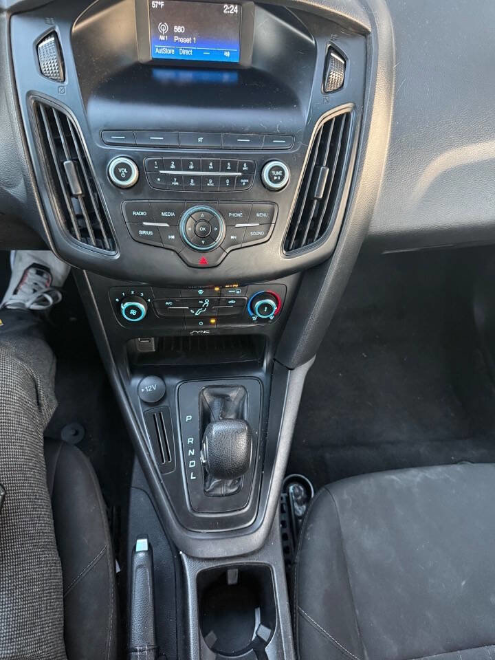 Used 2018 Ford Focus SE image 21