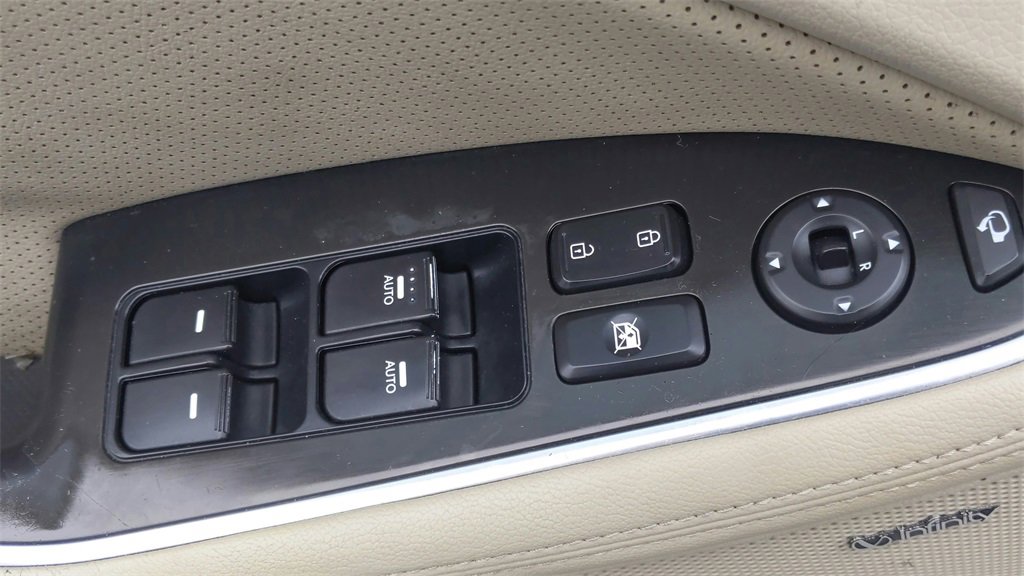 Used 2014 Kia Optima EX image 16