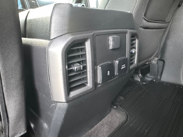 Used 2020 Ford F150 4x4 SuperCrew image 30