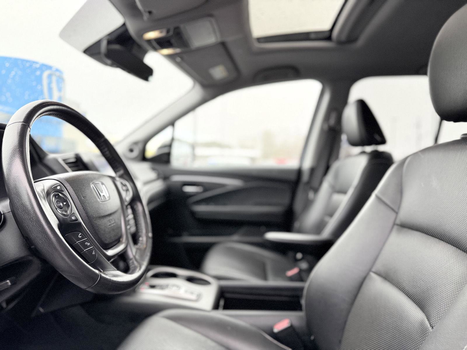 Certified 2023 Honda Ridgeline RTL image 13